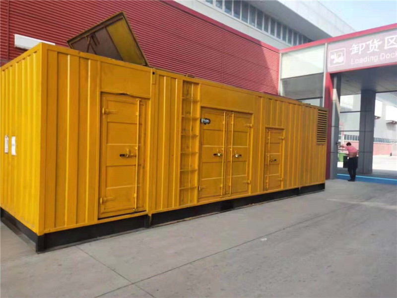 南关国内外发电机组租赁合同在明确设备维护责任方面有哪些不同做法？