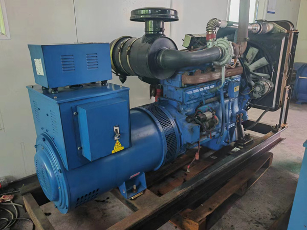 南关100kW柴油发电机组使用多级机油有哪些优缺点？